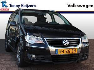 Volkswagen Touran 1.4 TSI HIGHLINE BUSINESS Navi airco PDC 7Persoons 140PK!