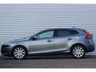 Volvo V40 2.0 D2 Momentum | Navi | Xenon | Airco | Lmv | 2x PDC | ZONDAGS OPEN!