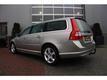 Volvo V70 2.0D Summum Leder 17 Inch Elek.Achterklep Xenon