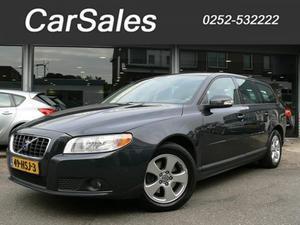 Volvo V70 2.4D AUTOMAAT LEER NAVI AIRCO LMV PDC ETC NIEUWSTE MODEL !!!