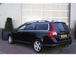 Volvo V70 D3 Summum Navi Camera Xenon 17 Inch Family Line