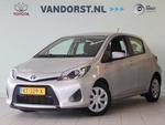 Toyota Yaris 5-drs 1.5 Hybrid Aspiration Climate control, Parkeercamera, Bluetooth