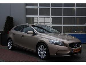 Volvo V40 D2 Summum Leder Navi Camera 17 Inch