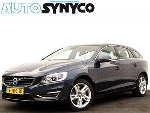 Volvo V60 2.4 D6 AWD Plug-In Hybrid Summum  Full Map Navi Xenon LED Trekhaak 1e Eigenaar