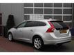 Volvo V60 D3 Momentum Navi Leder NW Model! 5 cilinder