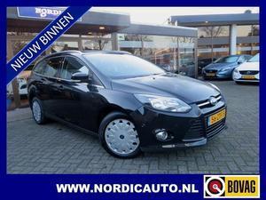 Ford Focus WAGON 1.6 TDCI ECONETIC LEASE TITANIUM NAVIGATIE CLIMATE PARKEERHULP