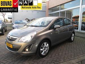 Opel Corsa 1.2-16V EDITION Airco Cruiscontrol Sportvelgen 5 Deurs