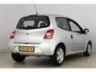 Renault Twingo 1.2i 16V DYNAMIQUE AUTOMAAT AIRCO ELECTROPAKKET CRUISE CD * 2 JAAR GARANTIE! *