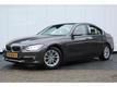 BMW 3-serie 320D AUT 164 PK LEDER NAVI HEAD UP XENON PDC