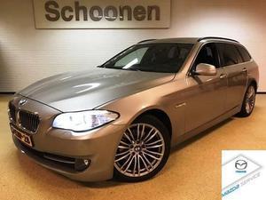 BMW 5-serie Touring 523i Executive Full-Map Navi Xenon 19 inch M Velgen