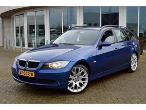 BMW 3-serie 318i 2.0 EXECUTIVE *CruiseC.,Clima,PDC*