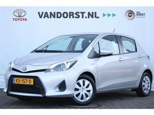 Toyota Yaris 1.5 Hybrid Aspiration | iPod