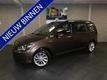 Volkswagen Touran 1.6 TDI TRENDLINE, DSG-automaat, 7 persoons, 18 inch, groot navigatie, zeer nette auto