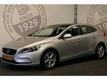 Volvo V40 1.6 D2 MOMENTUM XENON LEDER PANODAK