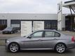 BMW 3-serie 318i M SPORT, Navi, Sportstoelen, Cruise control,Xenon lampen, Bluetooth, Half stof  Alcantara Anthr