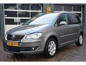 Volkswagen Touran 1.4 TSI Highline DSG