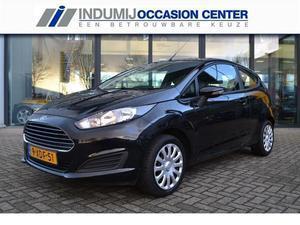 Ford Fiesta 1.0 Style    Bluetooth   Navi   Airco