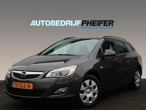 Opel Astra Sports Tourer 1.3 Cdti 96pk S S Edition  Full map navigatie  Cruise control  Pdc achter  Stuurwielbe
