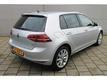 Volkswagen Golf 1.6 TDI 110 pk CONNECTED SERIES Navigatie Climatronic PDC 17 inch LM velgen