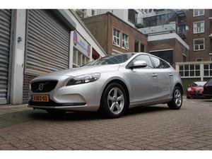 Volvo V40 1.6 T4 Automaat 180pk * 3 jaar garantie € 999,- * Navigatie