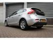 Volvo V40 1.6 T4 Automaat 180pk * 3 jaar garantie € 999,- * Navigatie