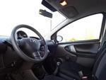 Toyota Aygo 1.0 VVT-I Now 5drs, LED, Airco, 15 Inch LM Velgen, Centr. Deurvergr., Isofix