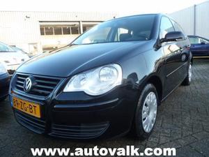 Volkswagen Polo 1.4 Automaat. AIRCO. 5-drs. Elek. Pakket!