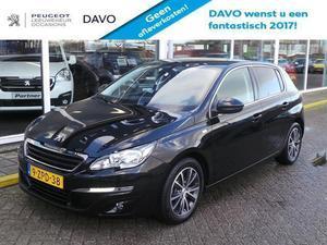 Peugeot 308 STYLE 1.2 PURETECH 110 5DRS *NAVI*