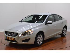 Volvo S60 T3 S&S Kinetic  Leder Navi