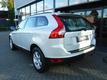 Volvo XC60 2.0 T Momentum AUTOMAAT NAVI LEER 2e eig.!