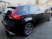 Volvo V40 2.0 D4 R-DESIGN LEDER NAVI KEYLESS 190 PK 14% BIJTELLING