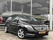 Mercedes-Benz B-klasse B 180 incl. Ambition, Navi, Bi-Xenon, Cruisecontrol ,Parkeersensoren en Hoge Instap