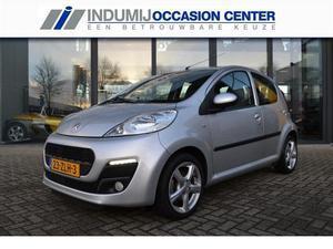 Peugeot 107 1.0 Active Automaat    LED   Airco   Radio CD-MP3