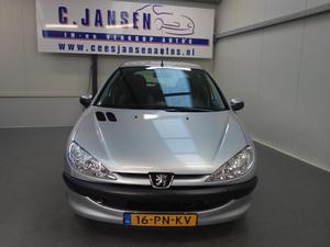 Peugeot 206 1.4 POP` ART AUTOM!!! DISTR.RIEM VERV. 24.698. 2014 DEALERONDERH. NIEUWSTAAT!! ST.BEKR. ELEKTR. R. 1