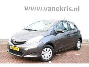 Toyota Yaris 1.3 VVTI COMFORT 1e eigenaar