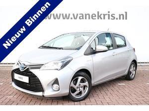 Toyota Yaris 1.5 HYBRID TREND, Navi, Cruise controle, Parkeersensoren, Lm velgen