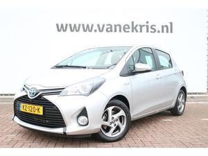 Toyota Yaris 1.5 HYBRID TREND Navigatie, Cruise controle, Parkeersensoren, 1e eigenaar