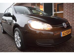 Volkswagen Golf 1.6 TDI 77kw 105pk COMFORTLINE BLUEMOTION Executive Ecc Navigatie Cruise Control 5drs.