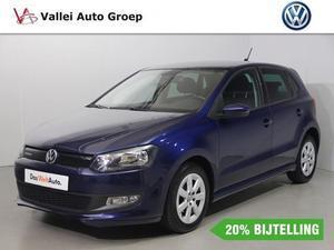 Volkswagen Polo 1.2 TDI 75pk BLUEMOTION Navigatie|Parkeersensoren|Privacy Glas|Climate control|Cruise Control|Telefo