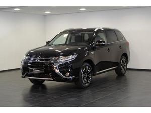 Mitsubishi Outlander 2.0 PHEV Instyle  bij zakelijke koop € 37.247,-- excl. BTW   € 44980,-- incl. BTW met metallic lak