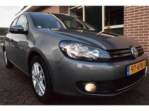 Volkswagen Golf 1.6 TDI 77kw 105pk HIGHLINE BLUEMOTION Ecc LMV Trekhaak 5drs.