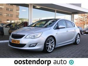 Opel Astra 1.4 TURBO SPORT 19 inch sportvelgen Opc spoilerpakket