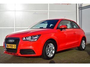 Audi A1 1.2 TFSi Attraction Pro Line Business   navi   15`