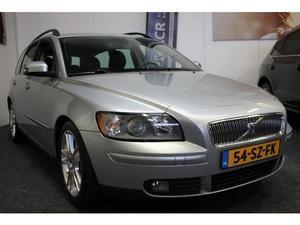 Volvo V50 2.4 D5 180PK AUTOMAAT AIRCO DAKRAIL CRUISE CONTROL TREKHAAK ZEER MOOI !!