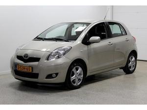 Toyota Yaris 1.3 VVTI ASPIRATION, AUTOMAAT,AIRCO,TREKH