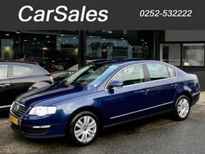 Volkswagen Passat 2.0 FSI HIGHLINE SPORTLEDER NAVI AIRCO 6VERSN LMV PDC