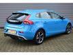 Volvo V40 1.6 T2 200pk R-DESIGN Stoelverwarming Navigatie PDC 17 inch LM velgen