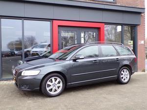 Volvo V50 2.0D MOMENTUM Automaat ECC PDC Leer Superstrakke auto!