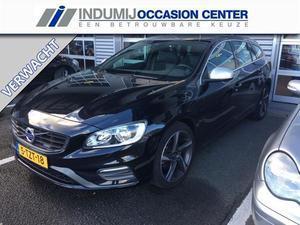 Volvo V60 1.6 T3 R-Design