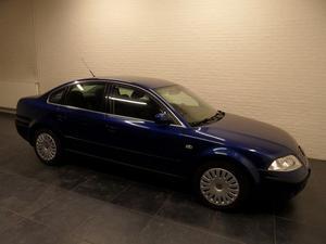 Volkswagen Passat 2.0 20V Ecc Cruise Sportline Nap Zgoh